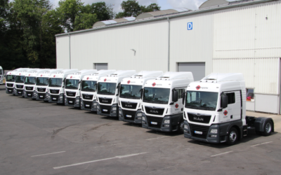 Nových 13 tahačů nastoupilo do služby v barvách ESA logistika.