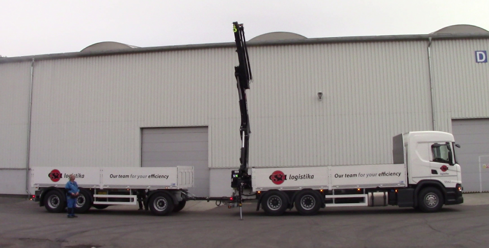 Special vehicles are especially important for the distribution of construction materials